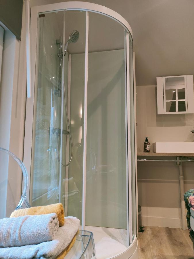 La Petite Maison Динан Екстериор снимка